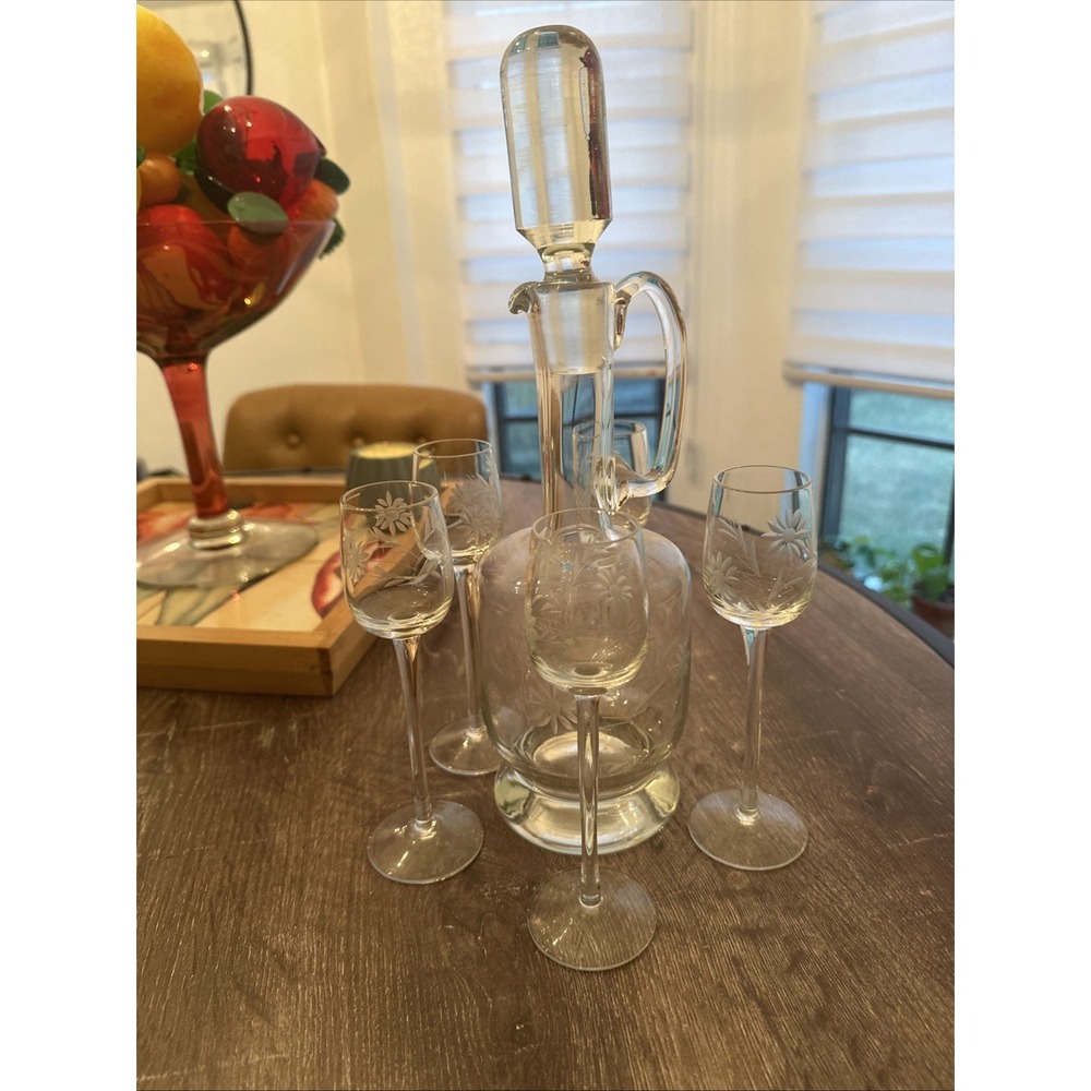 Vintage Toscany Romania Hand Blown Etched Clear Decanter Barware w-Wine Glasses